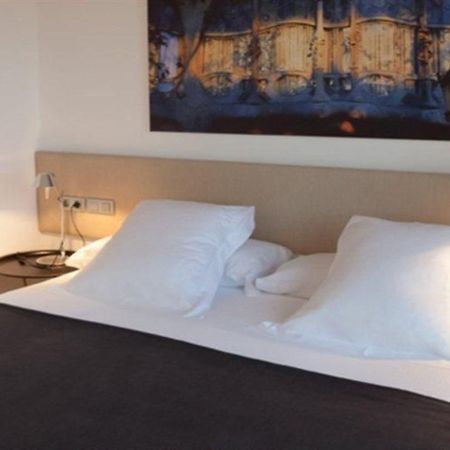 Izaka Apartments D377 Barcelona Bagian luar foto