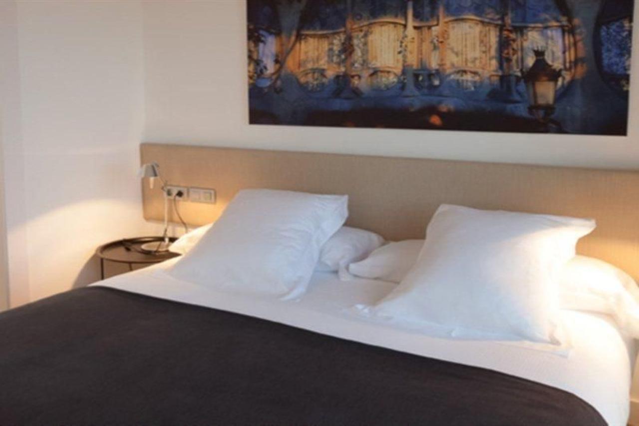 Izaka Apartments D377 Barcelona Bagian luar foto